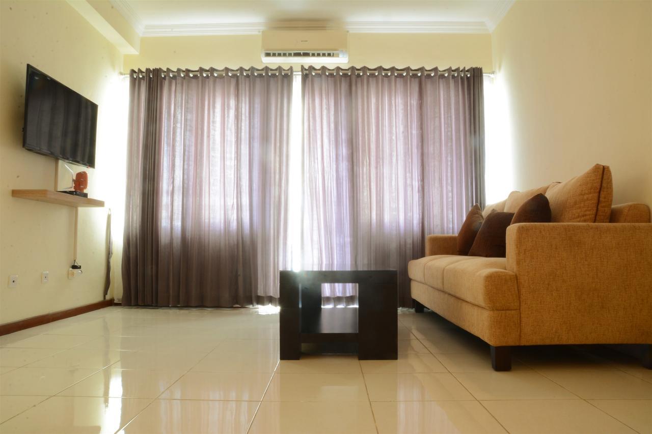 3Br Grand Palace With Private Bathtub By Travelio Giacarta Esterno foto